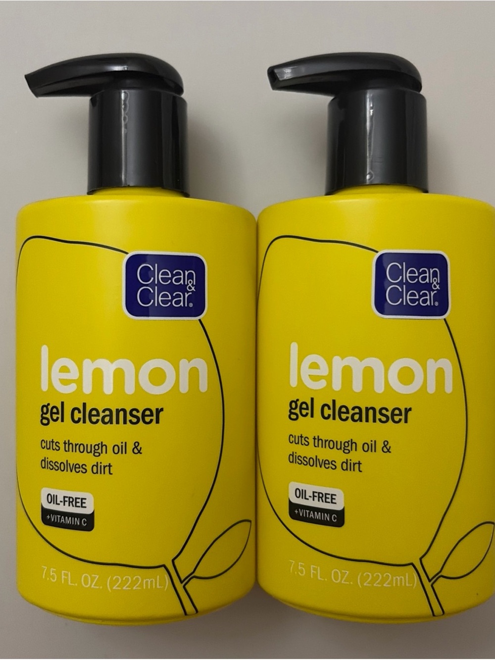 2 Clean & Clear Oil-Free Lemon Gel Cleanser 7.5 fl oz Each NEW